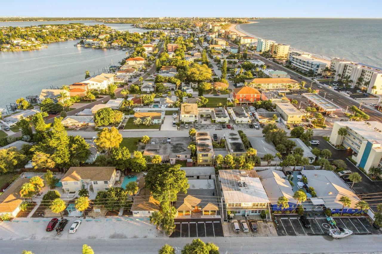 Well-Appointed Madeira Beach Condo With Patio! St. Pete Beach Exterior photo