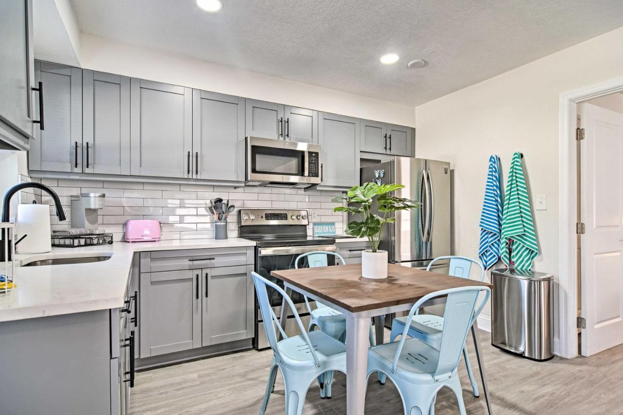 Well-Appointed Madeira Beach Condo With Patio! St. Pete Beach Exterior photo